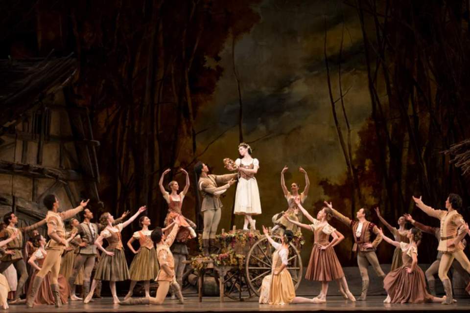 Giselle by Netherlands National Ballet Troupe in Shanghai