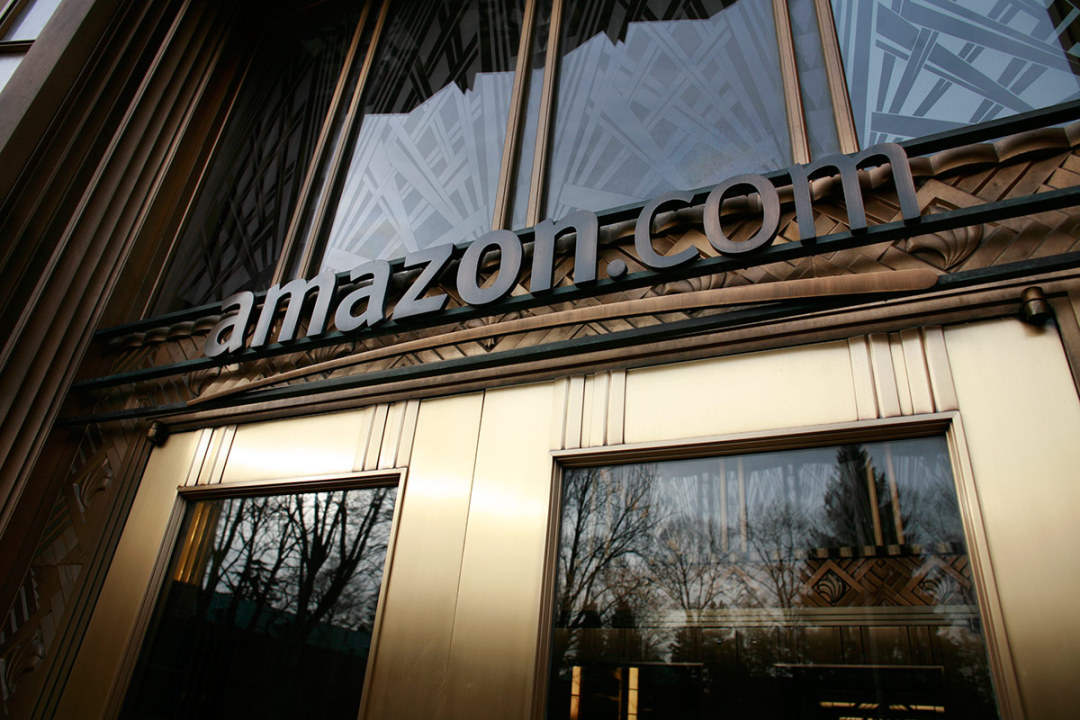 Amazon's front door by Robert Scoble